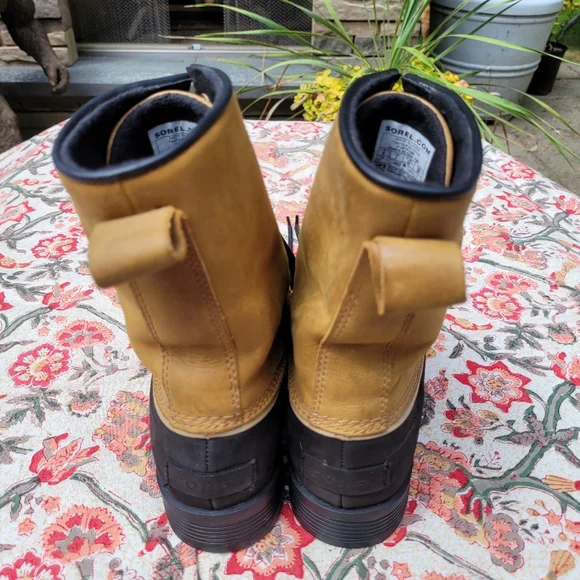 Sorel | Winter Boots | size 9 - Picture 5 of 7